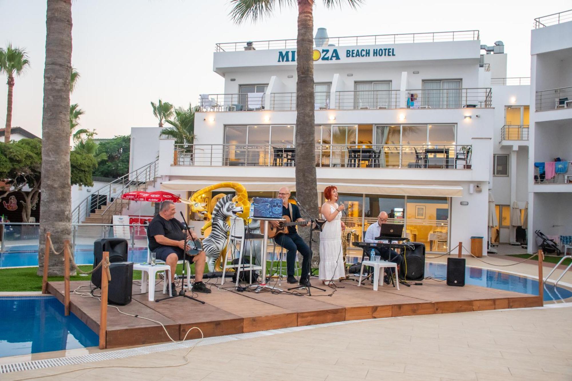 Mimoza Beach Hotel Agios Sergios Exterior photo